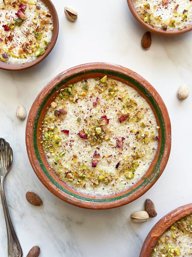كير Kheer – الأرز بالحليب على الطريقة الهندية كير (Kheer) – الأرز بالحليب على الطريقة الهندية